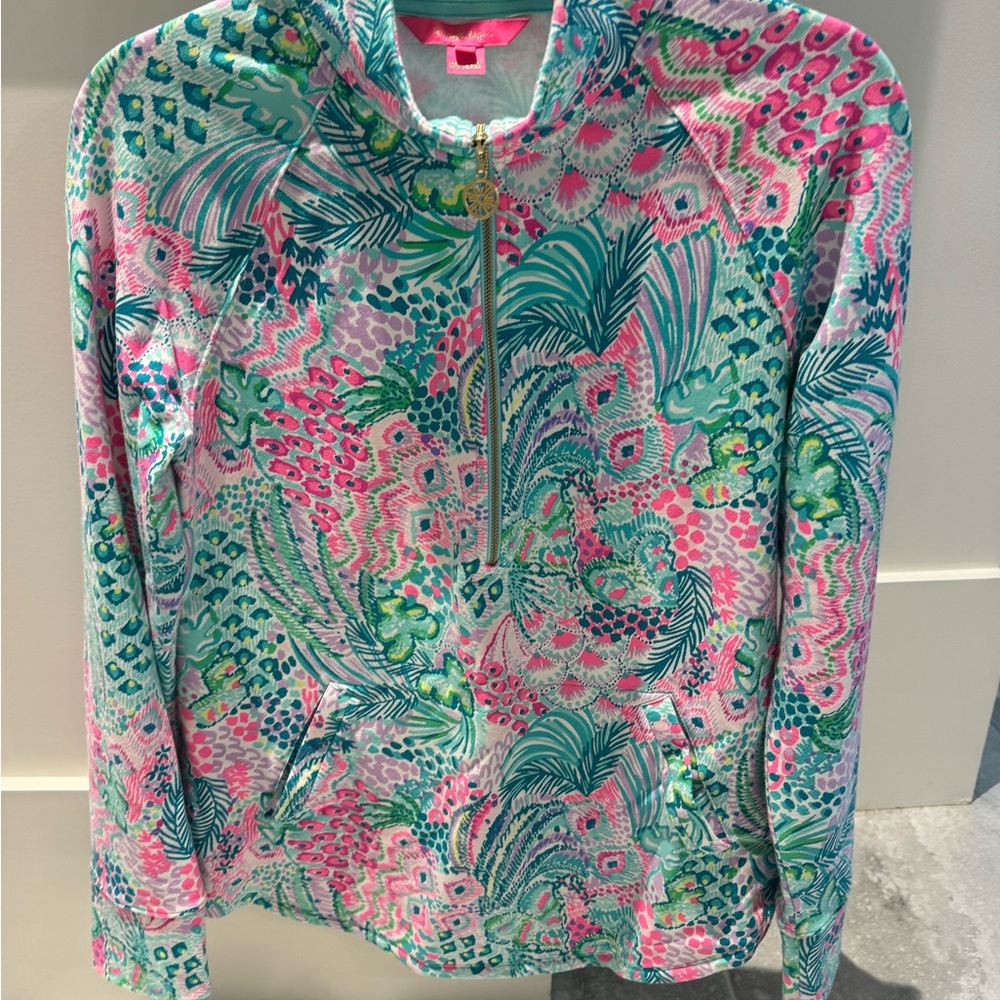 LillyPulitzer UPF 50+ Skipper Popover  Size Med. Excellent Condition